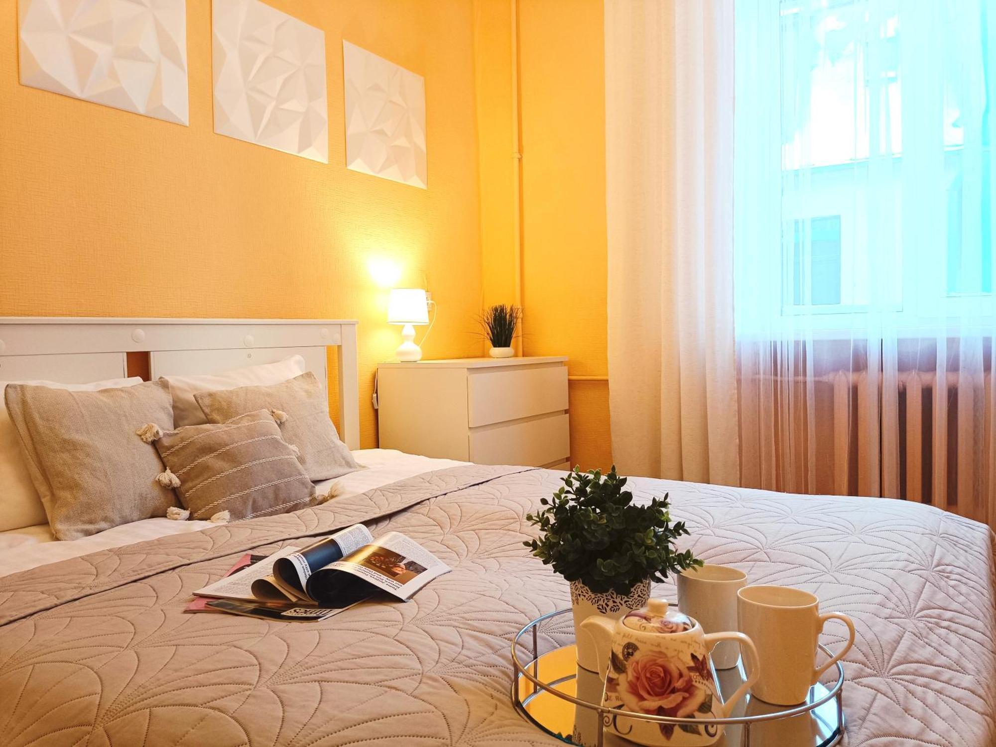Spacious Old Town Family Peachy 2 Bedrooms Apartment, Nearby The Riga Presidential Castle Экстерьер фото